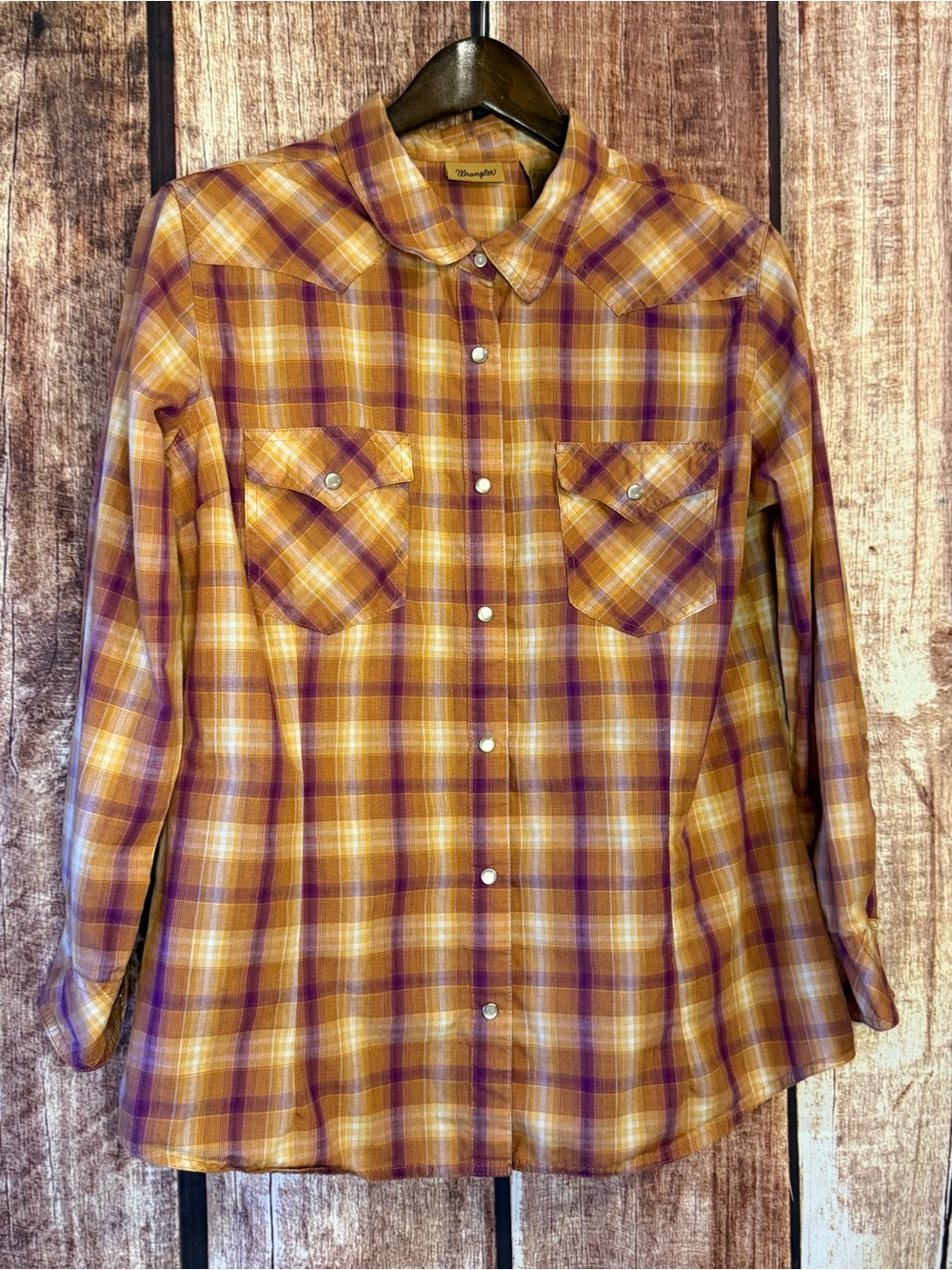 Wrangler pearl Snap-Front Button Down Shirt